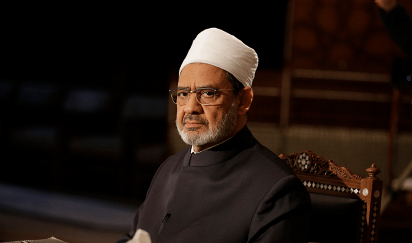 شيخ الأزهر يهنئ خادم الحرمين الشريفين وولي العهد السعودي بنجاح موسم الحج