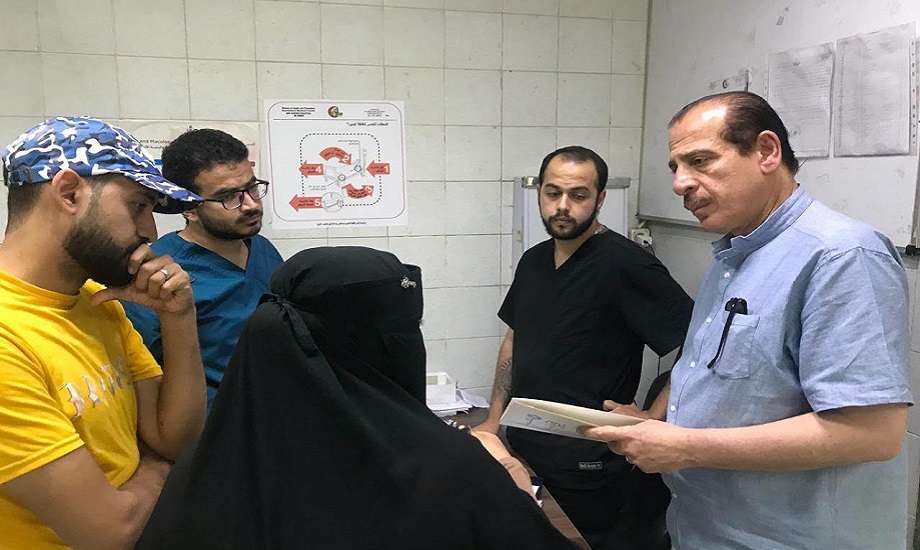 نائب وزير الصحة يجري جولة مفاجئة على مستشفيات بالقاهرة ويوجه بسرعة التعامل مع الحالات المرضية