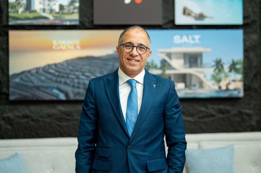أحمد شلبي: ساحل البحر الأحمر مؤهل ليصبح مركزًا إقليميًا للسياحة والطاقة المتجددة والبنية الرقمية