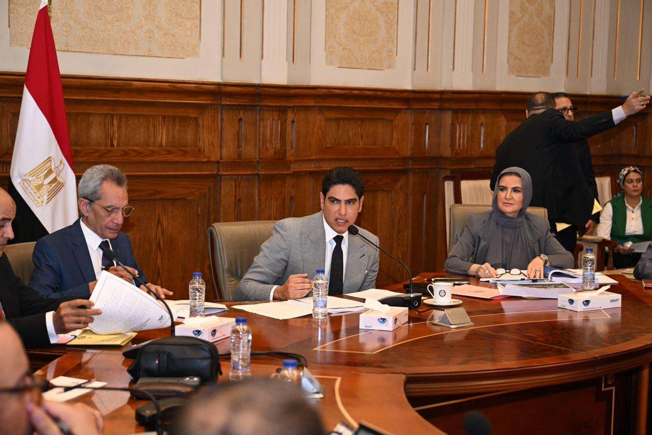 "اقتصادية الشيوخ" تناقش مشروع قانون خطة التنمية الاقتصادية والاجتماعية بحضور ممثلي الحكومة