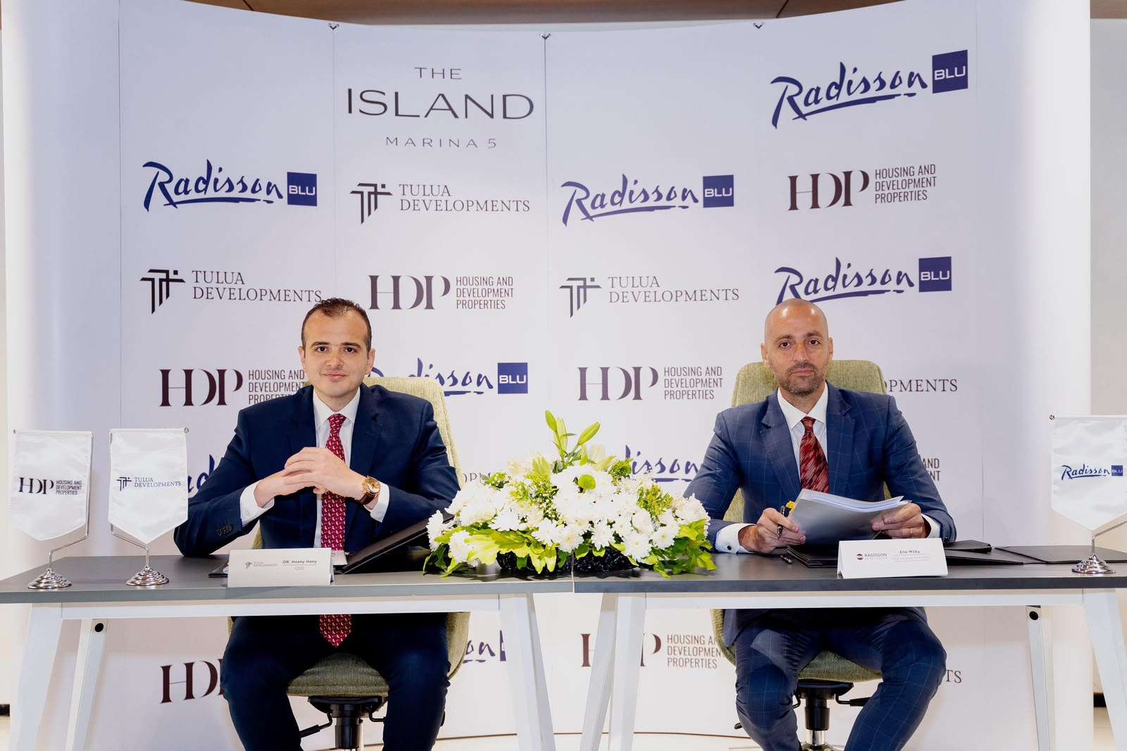 “التعمير والإسكان العقارية” و”طلوع” يوقعان شراكة مع Radisson Blu لإقامة فندق خمس نجوم داخل مشروع The Island – Marina 5