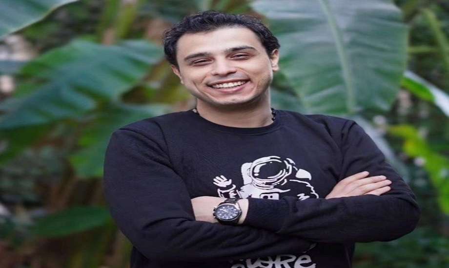المتهم بدهس الفنان كريم عبد العليم يسلم نفسه لقسم الشرطة