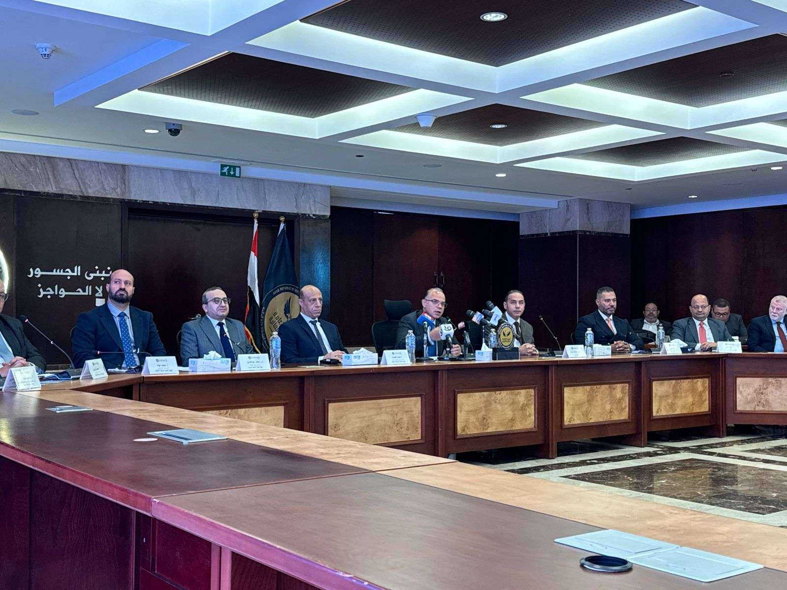 انتعاش برنامج الطروحات.. البورصة المصرية تتلقى طلب قيد خدمات البترول البحرية برأسمال 120 مليون دولار