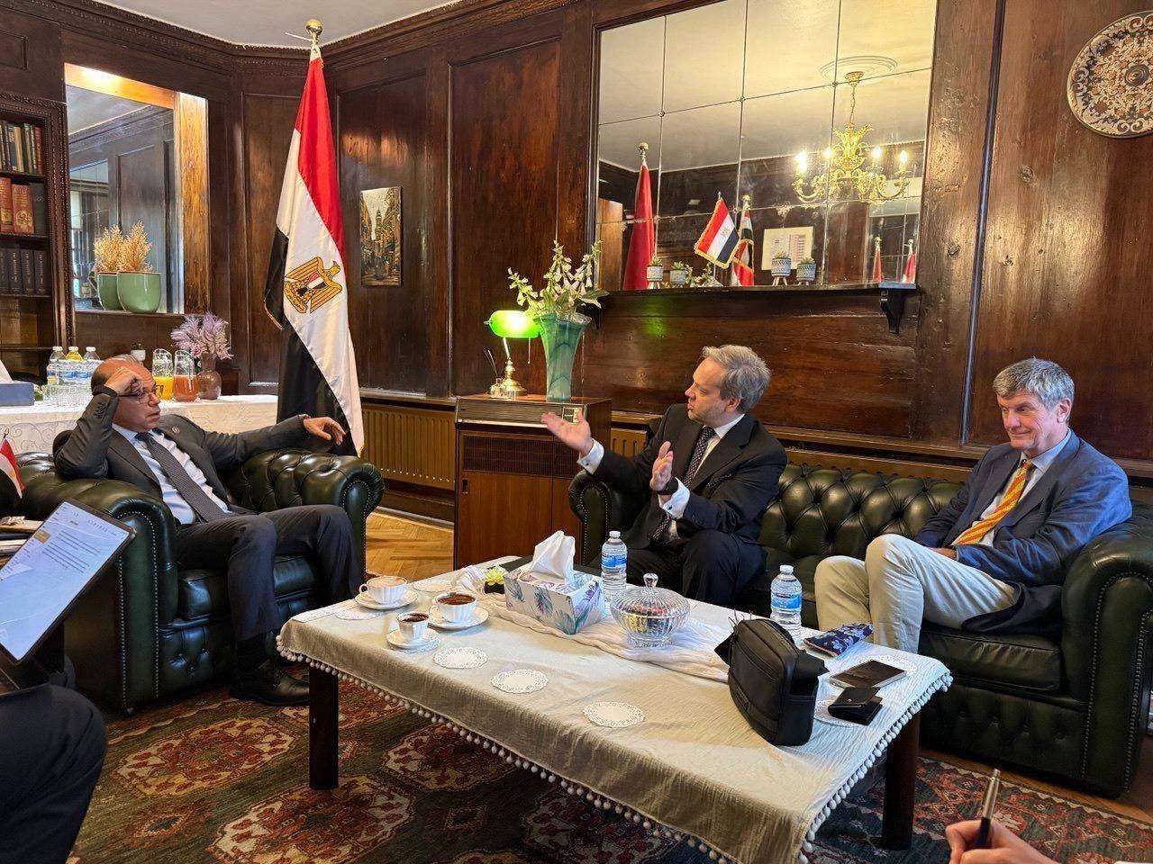 باستثمارات تصل لـ860 مليون دولار.. وزير الاستثمار يبحث مع شركة بريطانية مشروعاً لتحويل مقلب شبرامنت إلى مصنع لإعادة تدوير المخلفات