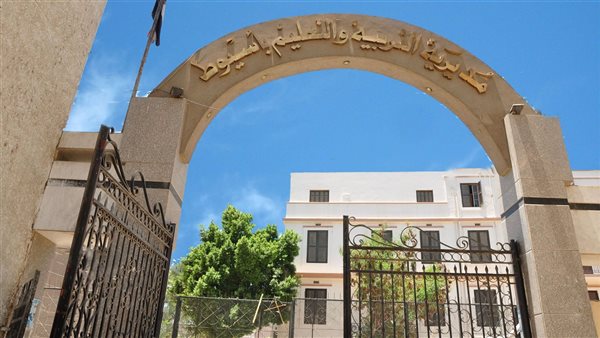 بمشاركة 2150 معلمًا.. تواصل أعمال تصحيح الشهادة الإعدادية بأسيوط والنتيجة أواخر يونيو