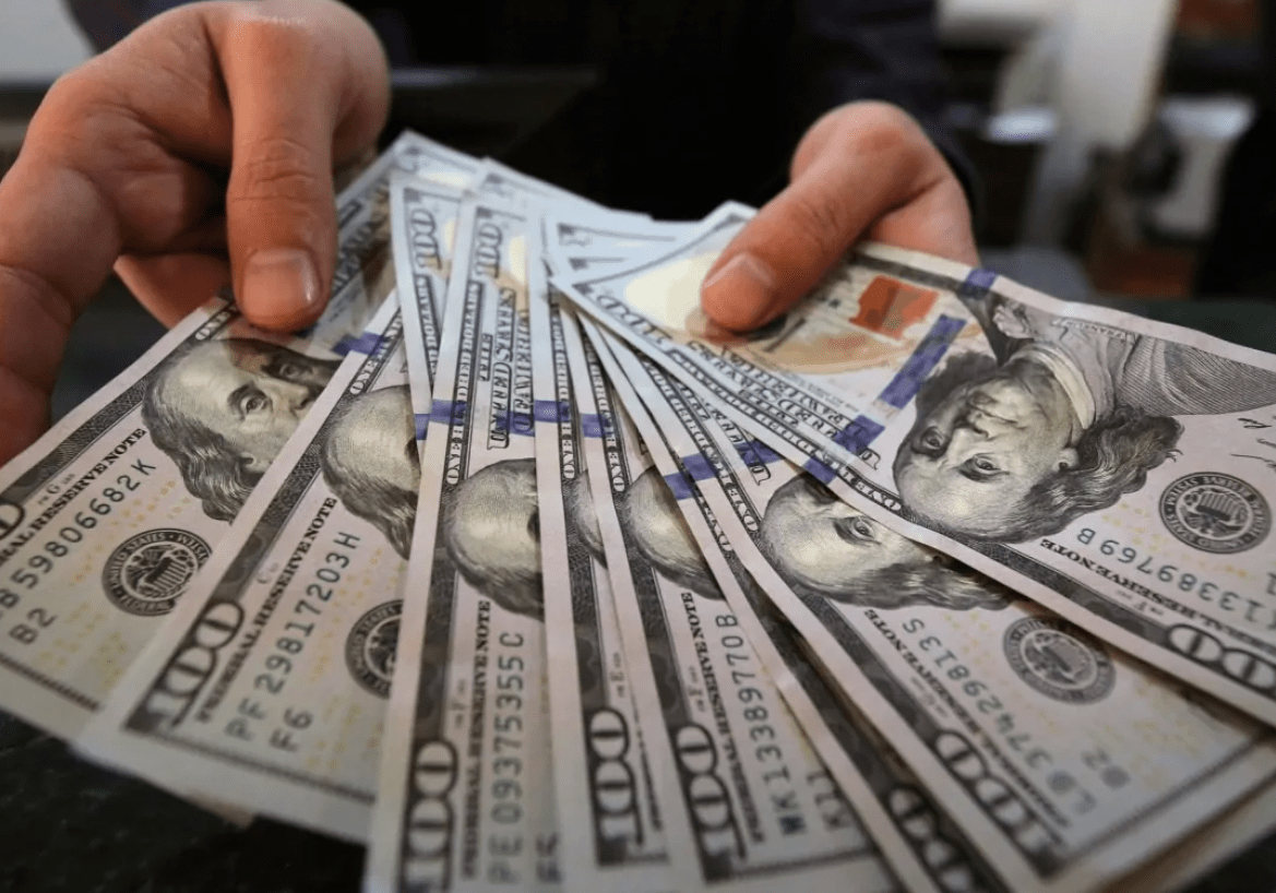 تحديث سعر الدولار اليوم مقابل الجنيه المصري بعد التراجع الآخير