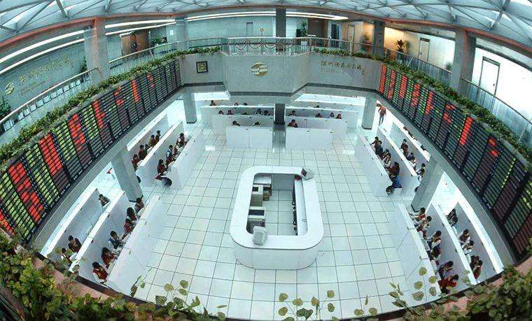 تراجع أسواق الأسهم في الصين وهونج كونج وسط ضغط قطاع التكنولوجيا
