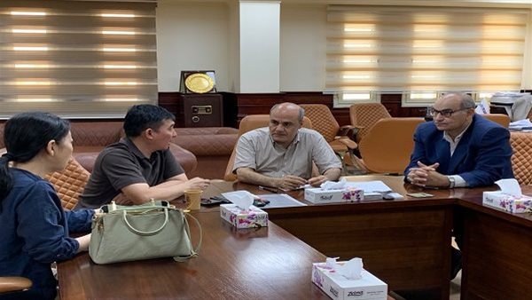 جامعة القاهرة التكنولوجية تقود تعاونًا دوليًا مع الصين لتطوير الأطراف الصناعية