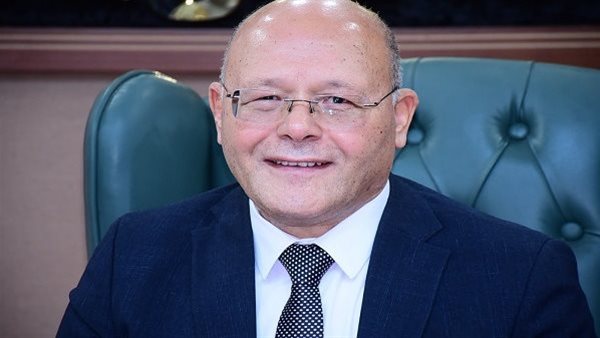 جامعة سوهاج تحصد دعم 10 مشروعات طلابية ضمن مشروعي بدايتي