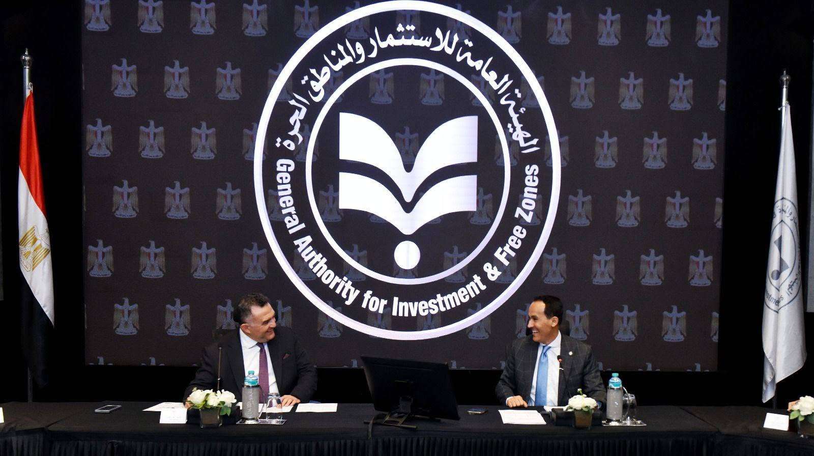 رئيس البورصة ووزير الاستثمار: أهمية كبيرة لتعزيز التكامل بين جهات الدولة لتنمية وتشجيع الاستثمار
