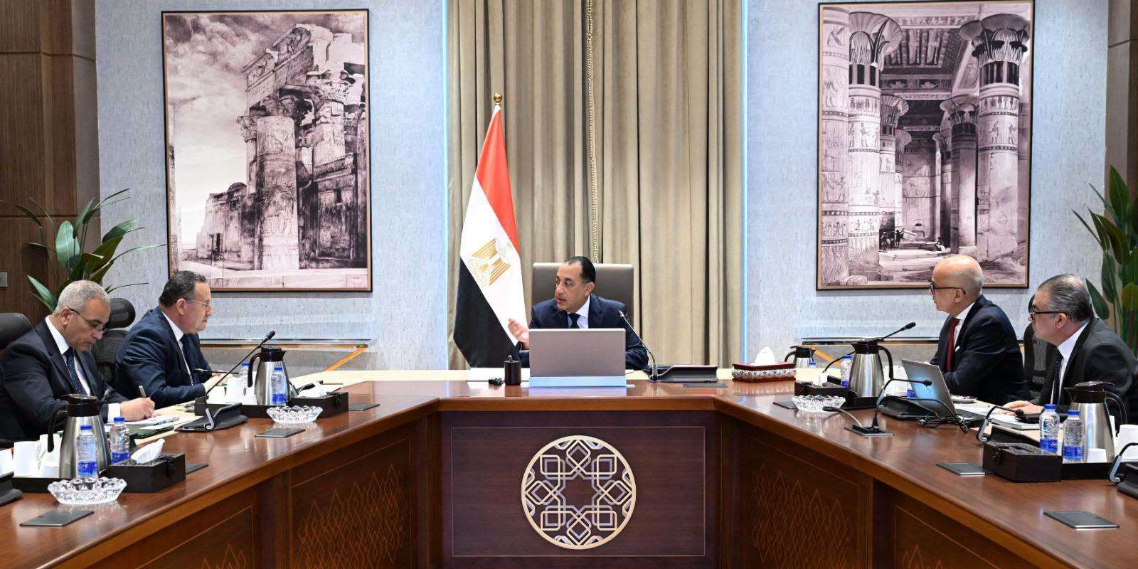 رئيس الوزراء يتابع الموقف التنفيذي للمدينة الطبية لجامعة عين شمس ويستعرض تكليفات تطوير التعليم العالي