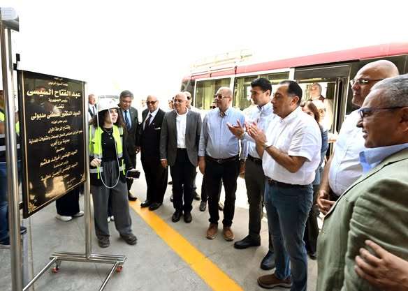 رئيس الوزراء يفتتح المرحلة الأولى لمجمع الغرابلي الصناعي ببرج العرب الجديدة