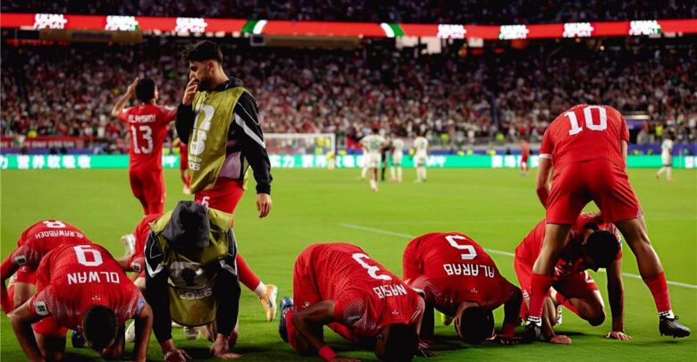 شوبير يكشف موقف الأهلي من ضم نجم منتخب الأردن
