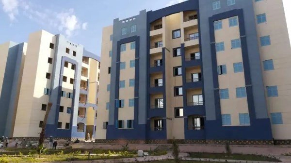 طرح أراضي استثمارية في العلمين والعاشر بفرص تسليم مرتقبة ومبادرات سكنية جديدة