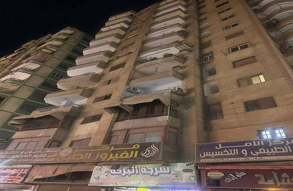قرارات عاجلة من محافظ الجيزة بعد رصد ميل عقارين بكفر طهرمس