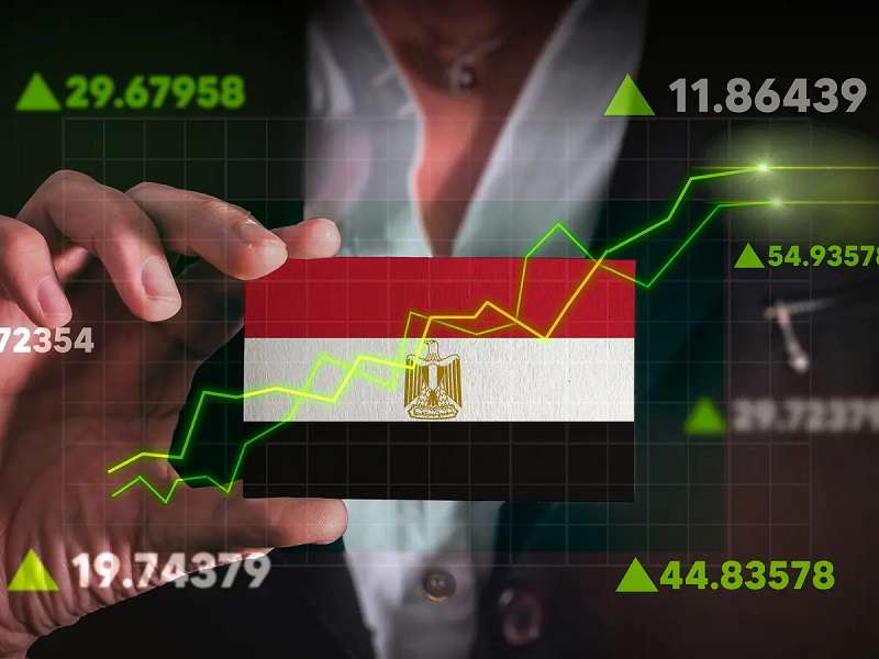كبير اقتصاديي معهد التمويل السابق: مصر الأفضل في تجاوز صدمة حرب إيران.. والجنيه بدأ يتعافى