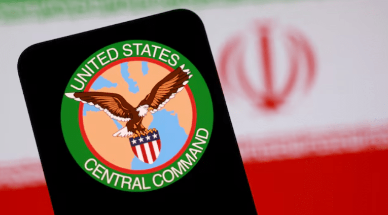 كبير المفاوضين الإيرانيين يهدد بكسر الحصار الأمريكي المفروض على بلاده