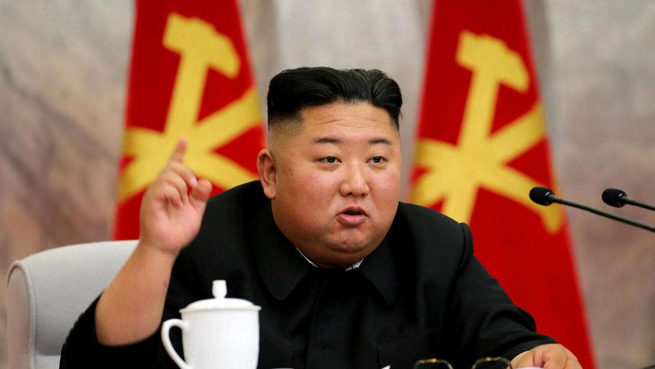 كيم جونج أون يعلن تزويد البحرية الكورية الشمالية بأسلحة نووية