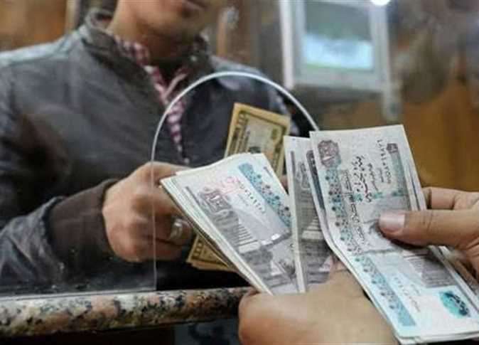 للموظفين.. علاوة وزيادة ألف جنيه في مرتبات شهر يوليو