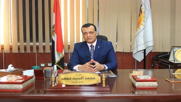 مدير تعليم سوهاج يهنئ مدربي التوكاتسو الجدد بعد الاعتماد الياباني