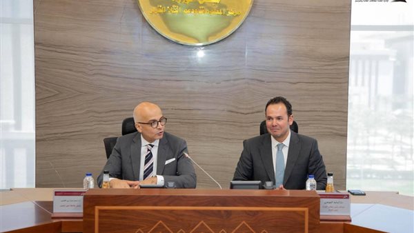 مركز المعلومات بمجلس الوزراء يوقع بروتوكول تعاون مع جامعة عين شمس