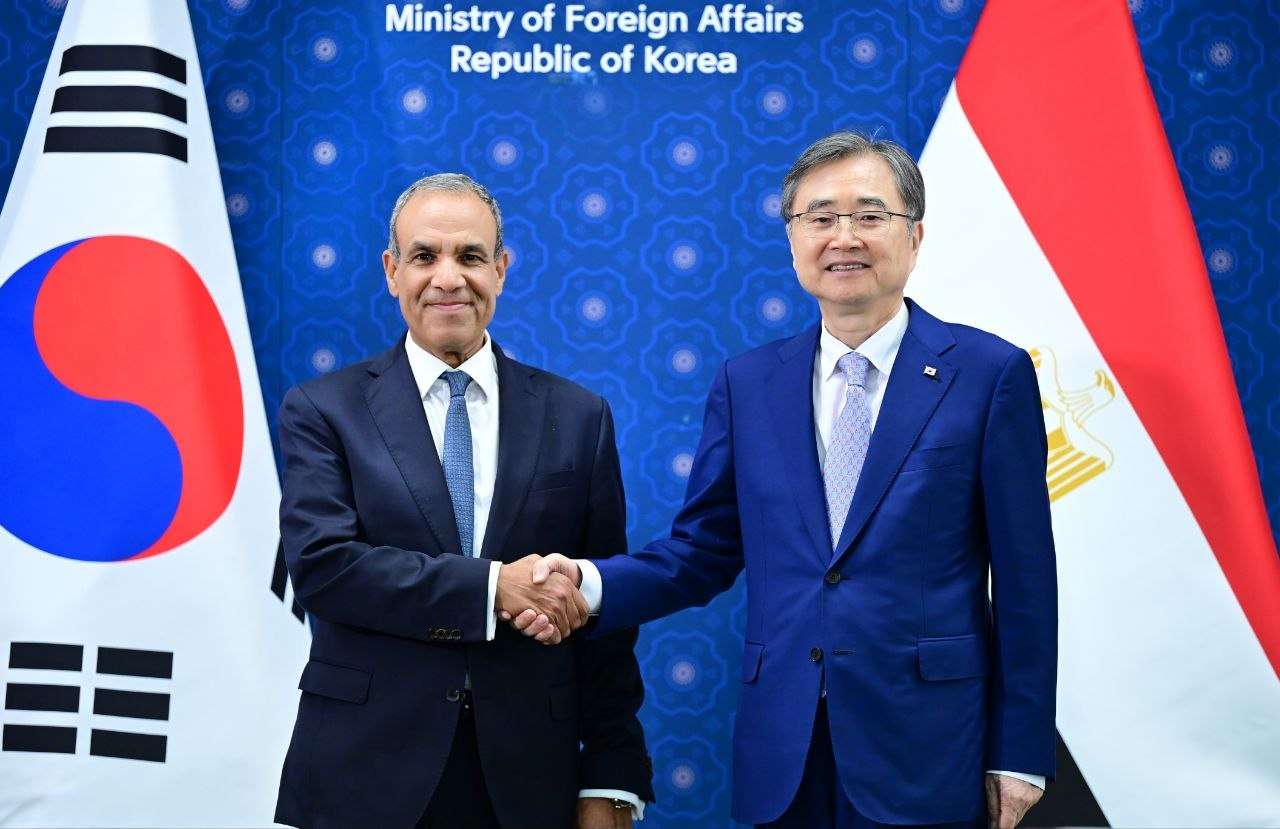 مصر وكوريا الجنوبية تطلقان أول حوار استراتيجي لتعزيز التعاون الاقتصادي والاستثماري وتنسيق المواقف الإقليمية