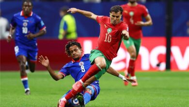 معلقين مباراة المغرب وهولندا في كأس العالم
