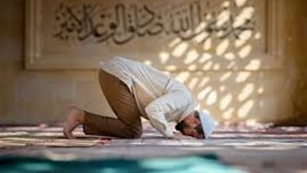 هل صلاة الصبح بعد شروق الشمس تُعوض الفجر؟ دار الإفتاء تحسم الجدل