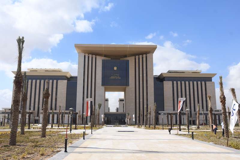 وزارة الخارجية تعلن مد العمل في بعض مكاتب التصديقات للتيسير على المواطنين