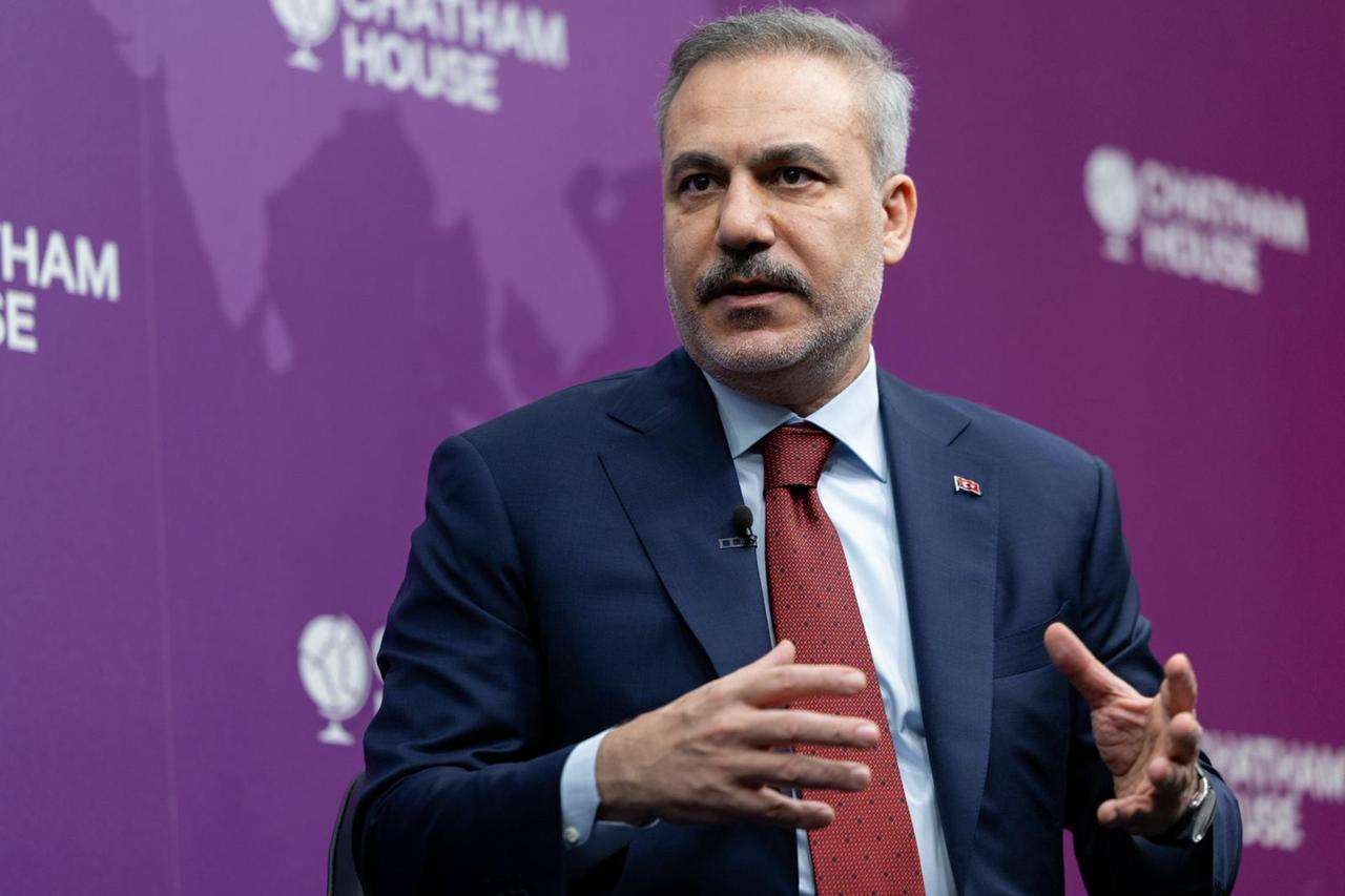وزير الخارجية التركي: واشنطن وطهران صادقان بشأن وقف إطلاق النار