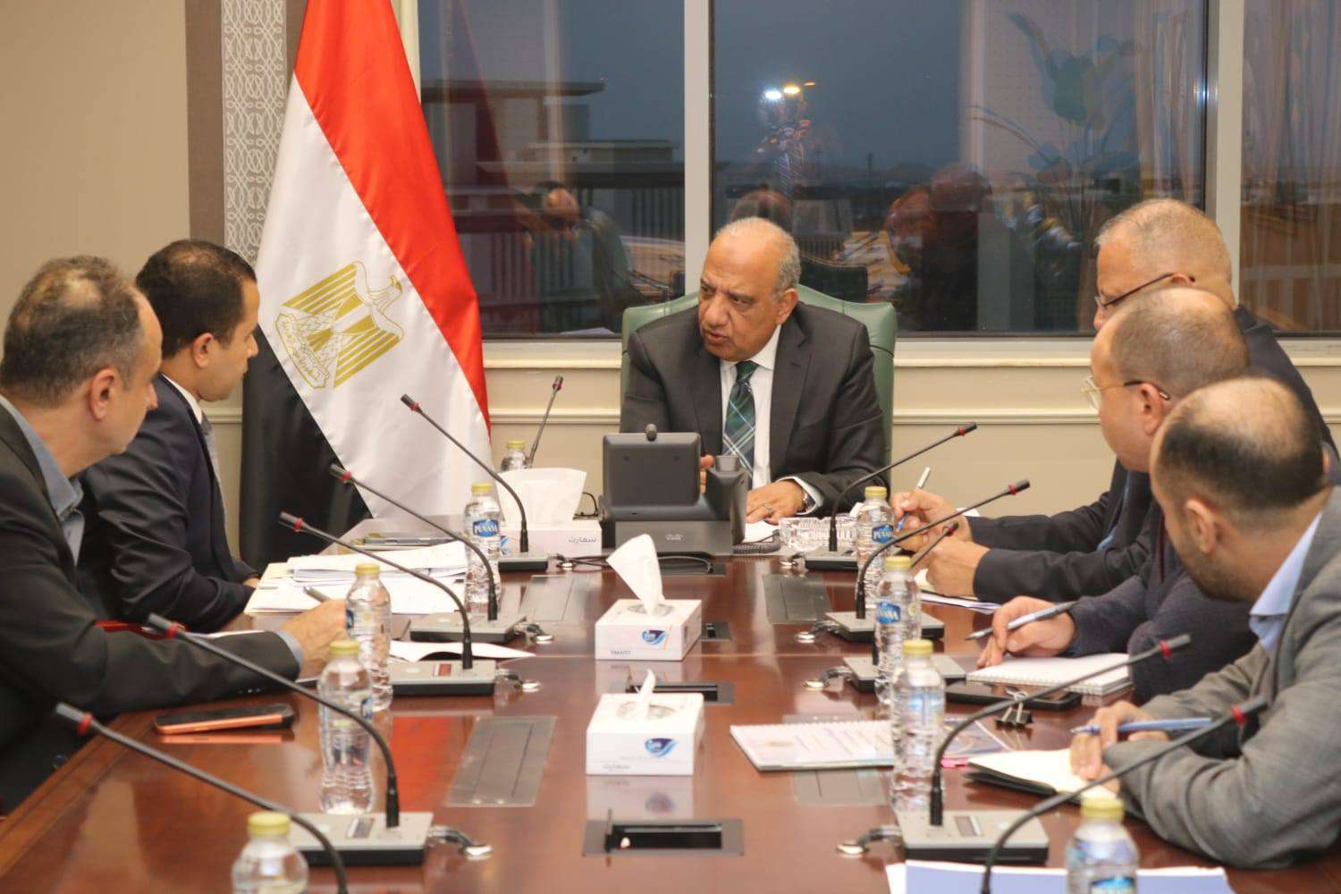 وزير الكهرباء يبحث تنفيذ مشروعات طاقة متجددة بتمويل محلي لتحقيق مستهدفات الطاقة النظيفة في مصر