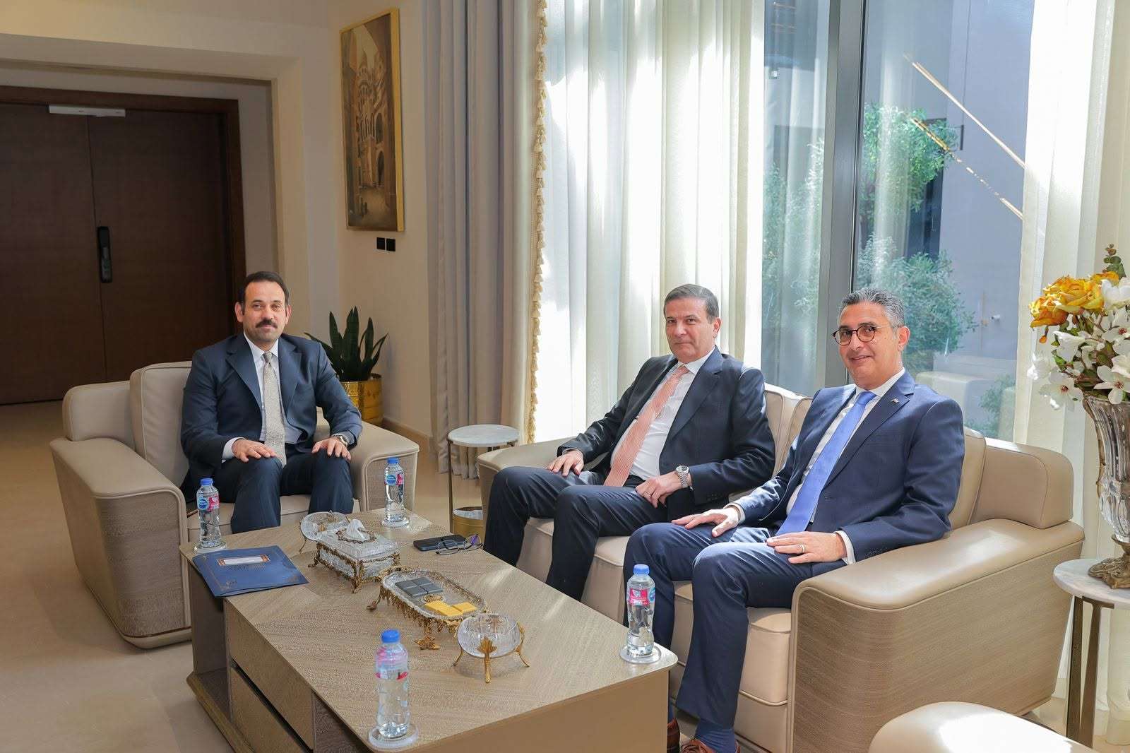 وزيرا التموين والزراعة ومدير جهاز مستقبل مصر يبحثون تعزيز تكامل منظومة الأمن الغذائي