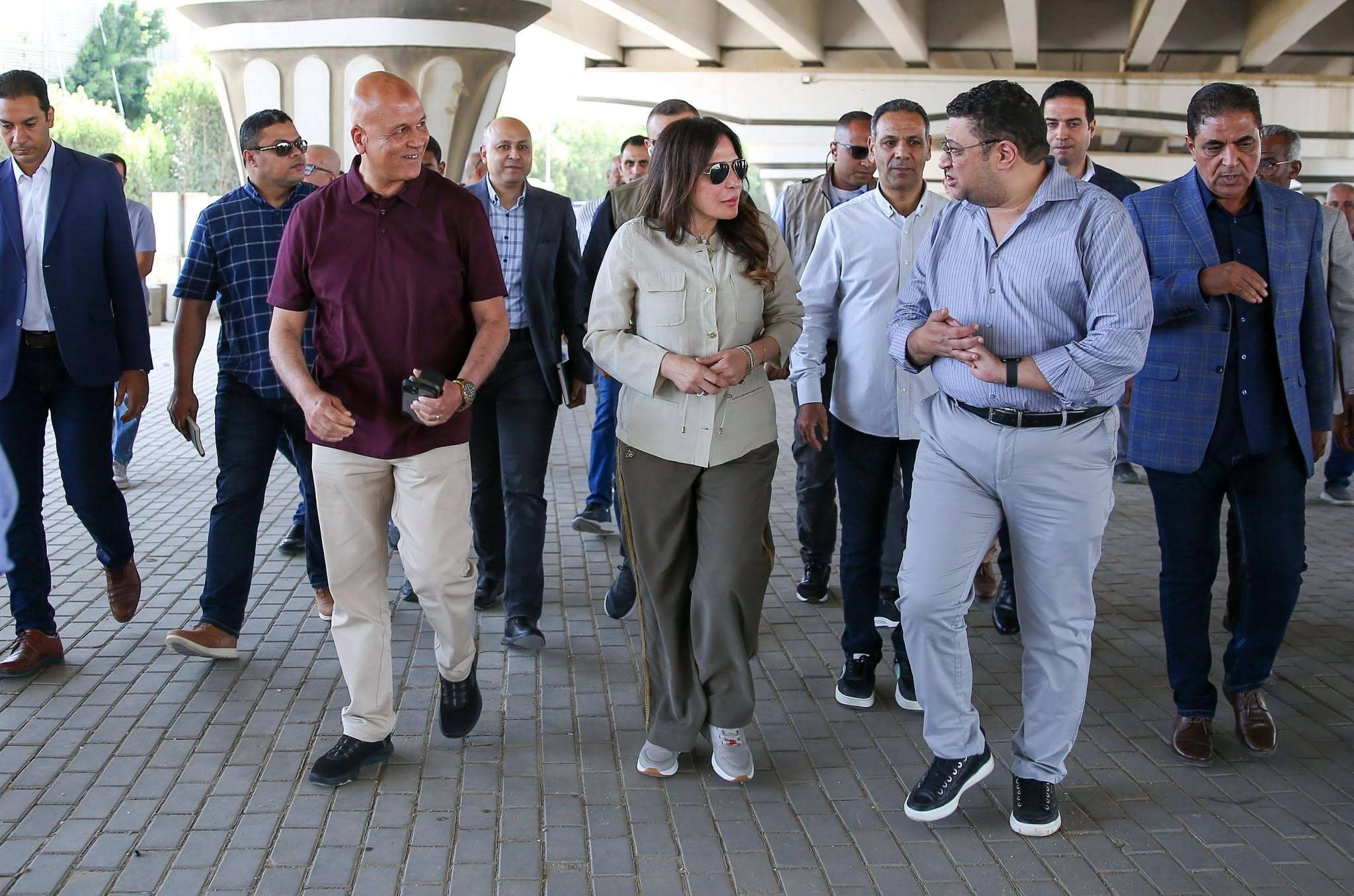 وزيرة الإسكان تتفقد أعمال ربط خطوط الصرف الرئيسية بمدينة القاهرة الجديدة المتجهة إلى محطة الجبل الأصفر