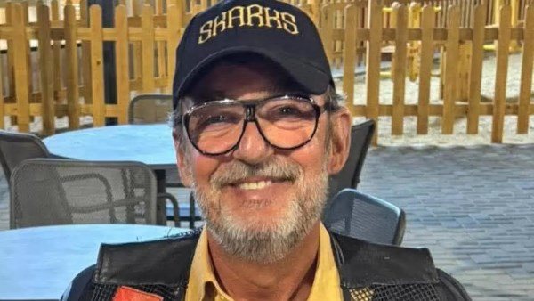 وصية بيضاء في الوداع الأخير.. تفاصيل رحيل الفنان محمد مرزبان
