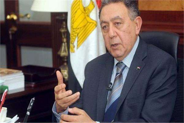 وفاة الدكتور عمرو حلمي وزير الصحة الأسبق.. موعد ومكان العزاء