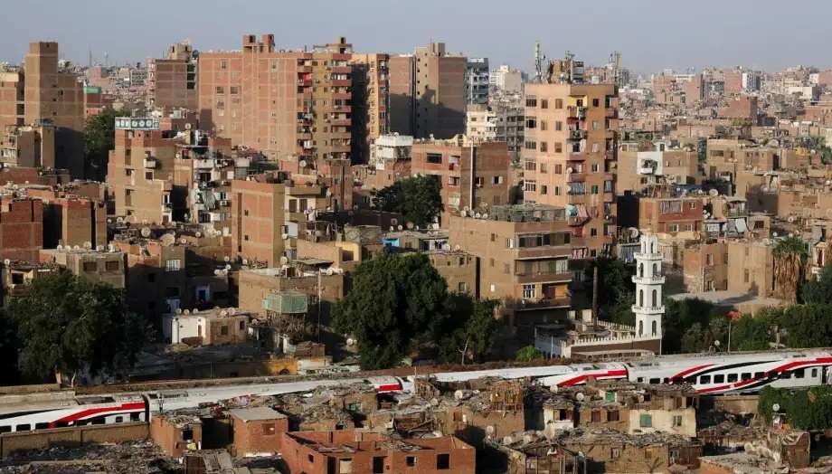 وقف تنفيذ قانون الإيجار القديم بعد تأجيل الدعوى لـ9 أغسطس المقبل.. خبير دستوري يكشف مفاجأة