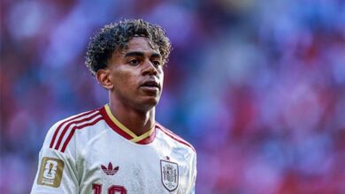 يامال: لست محبوبًا مثل بيدري.. أشبه كريستيانو رونالدو وهددت كوكوريلا بسبب ريال مدريد