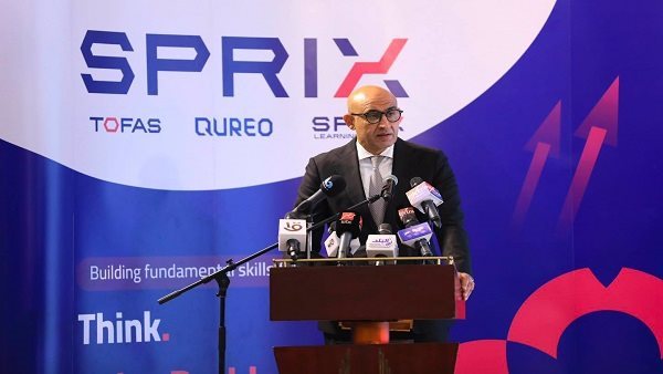 10 طلاب إلى اليابان و50 فرصة عمل.. مفاجآت جديدة لطلاب البرمجة بالثانوي