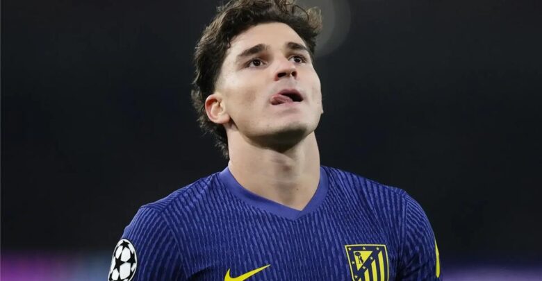 أتلتيكو مدريد يثير غضب ألفاريز.. ورد فعل مرتقب