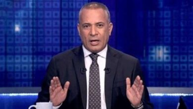 أحمد موسى يعلن خبرا غير متوقع على الهواء بشأن مباراة مصر والأرجنتين.. فيديو