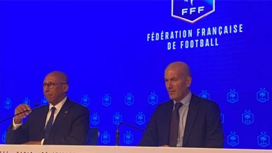 "أسطورتنا".. رئيس الاتحاد الفرنسي يعلن مدة عقد زيدان