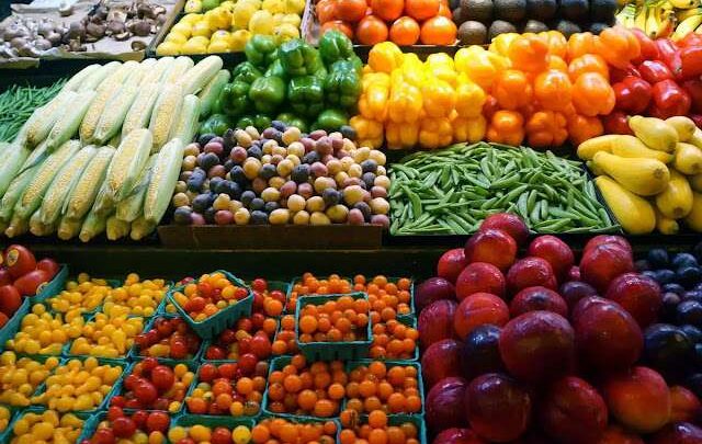 أسعار الخضروات والفاكهة اليوم السبت 18 يوليو 2026