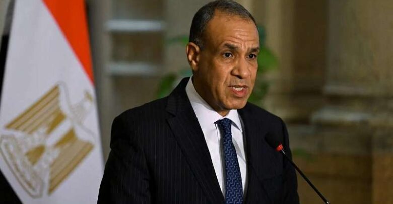 أول تحرك من مصر بعد توتر الأوضاع في اليمن