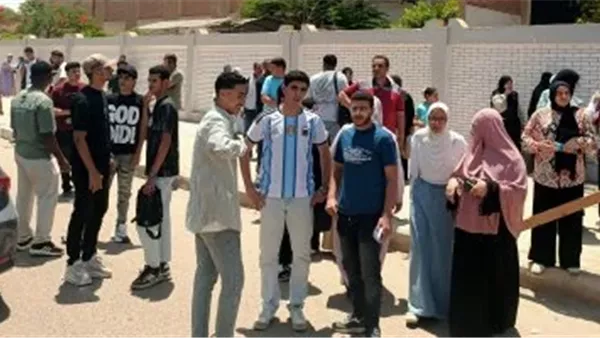 إجابات امتحان الجغرافيا للثانوية العامة 2026 تثير اهتمام الطلاب بعد الامتحان