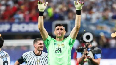 إيميليانو مارتينيز: شعرت بالعجز بعد هدف مصر الثاني.. وعانينا كثيرًا