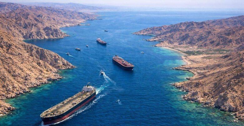 ارتفاع تدفقات النفط عبر باب المندب إلى 7.4 مليون برميل يومياً