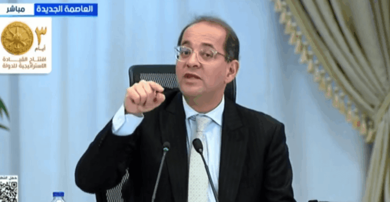 اعتبارًا من 20 يوليو.. الحكومة تعلن صرف مرتبات يوليو بالزيادات الجديدة
