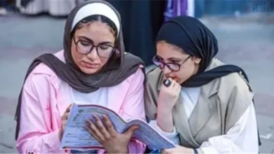 التربية والتعليم تحذر من جروبات الاحتيال وتكشف مواصفات امتحاني الكيمياء والجغرافيا اليوم