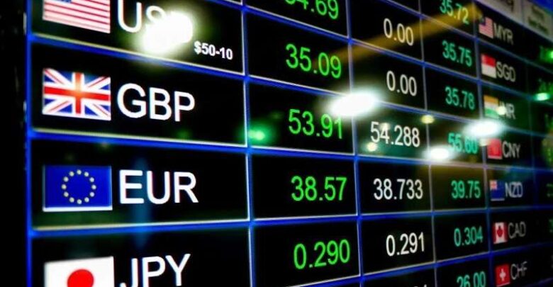 التكنولوجيا تقود تدفقات بـ10.4 مليار دولار إلى صناديق الأسهم العالمية