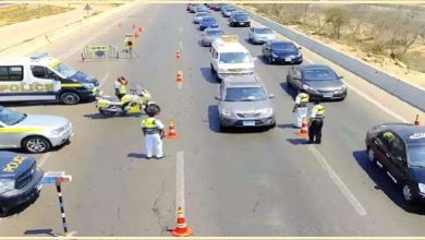 «الداخلية» تعلن رسمياً تعديل السرعة المقررة للسيارات الملاكي على طريق العلمين الجديد